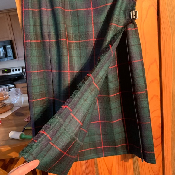 Kilt Made in Scotland Highlander by Lochcarron Davidson Modern Tartan - Picture 4 of 9